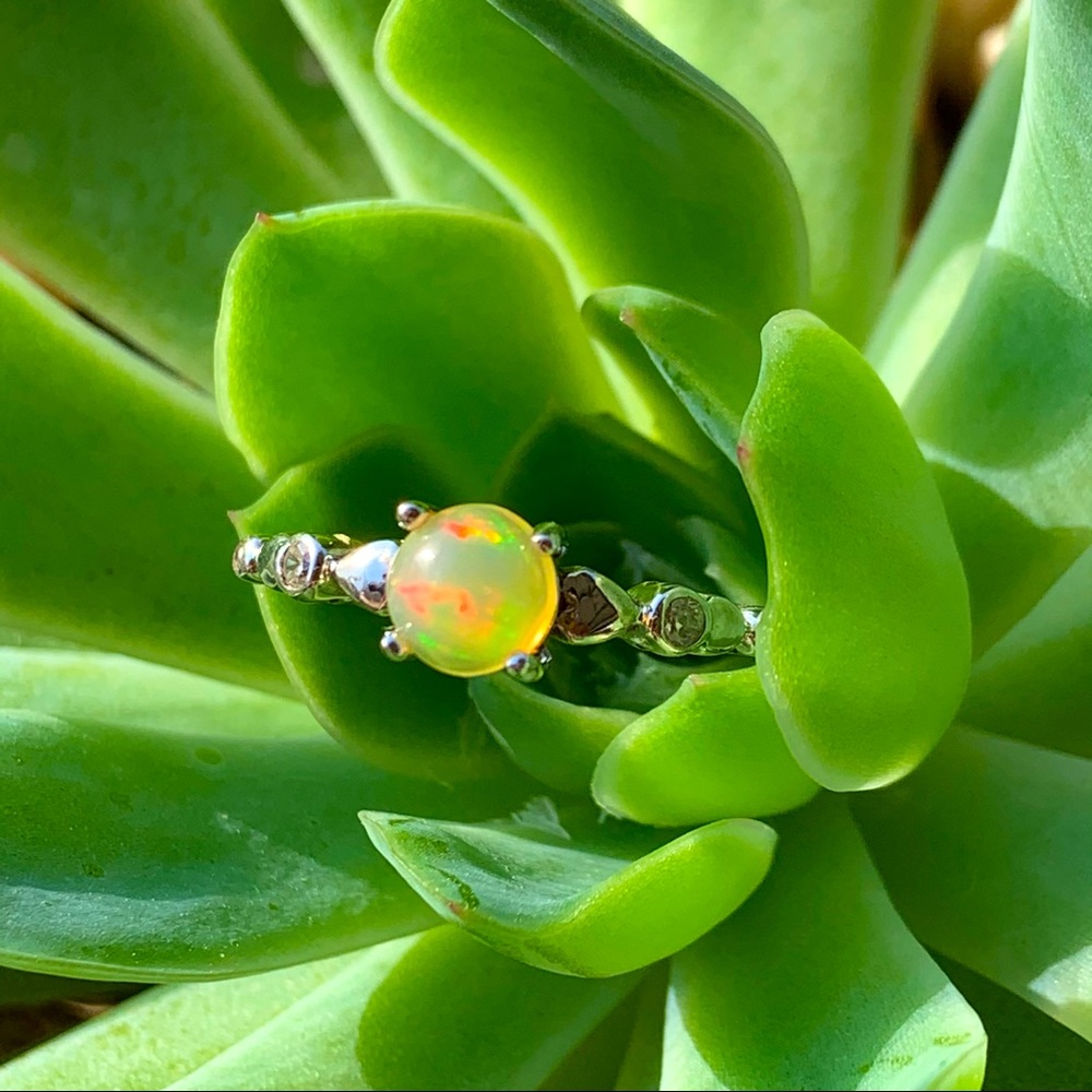 Opal gemstone Ring